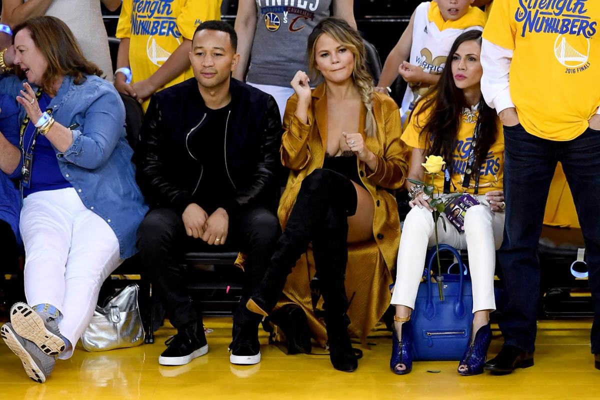 2016-0602-John-Legend-Chrissy-Teigen.jpg
